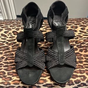 Donald Pliner Black Sandals